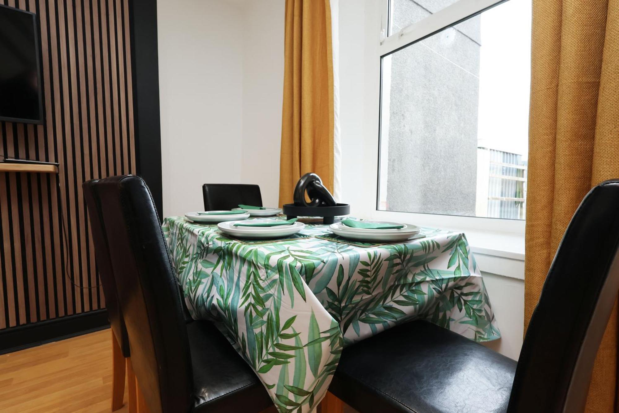 Viewing Deck, On-street Parking, Tv In Every Holiday home
