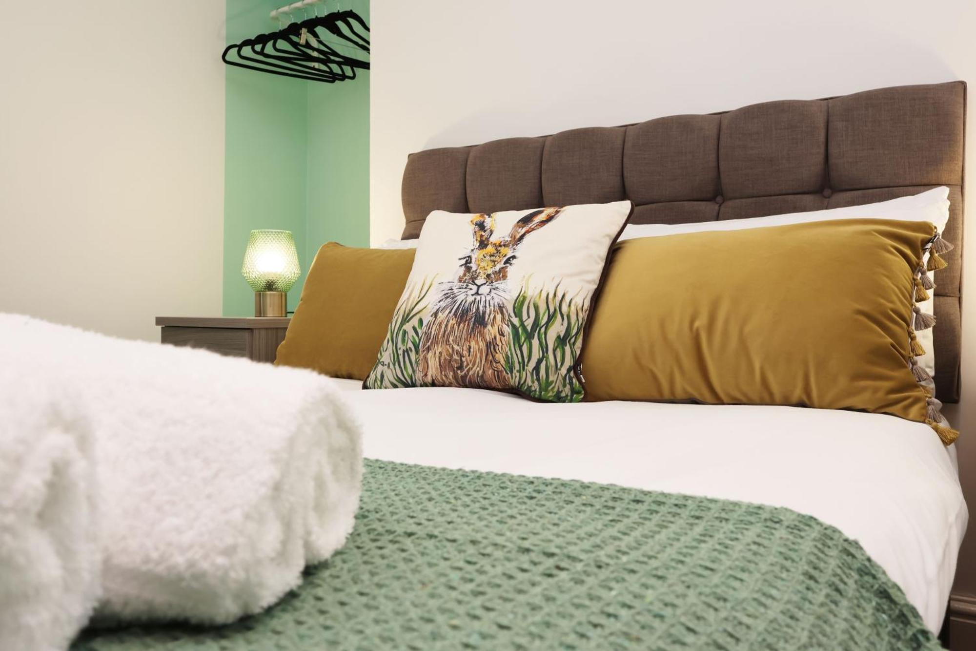 Viewing Deck, On-street Parking, Tv In Every Holiday home